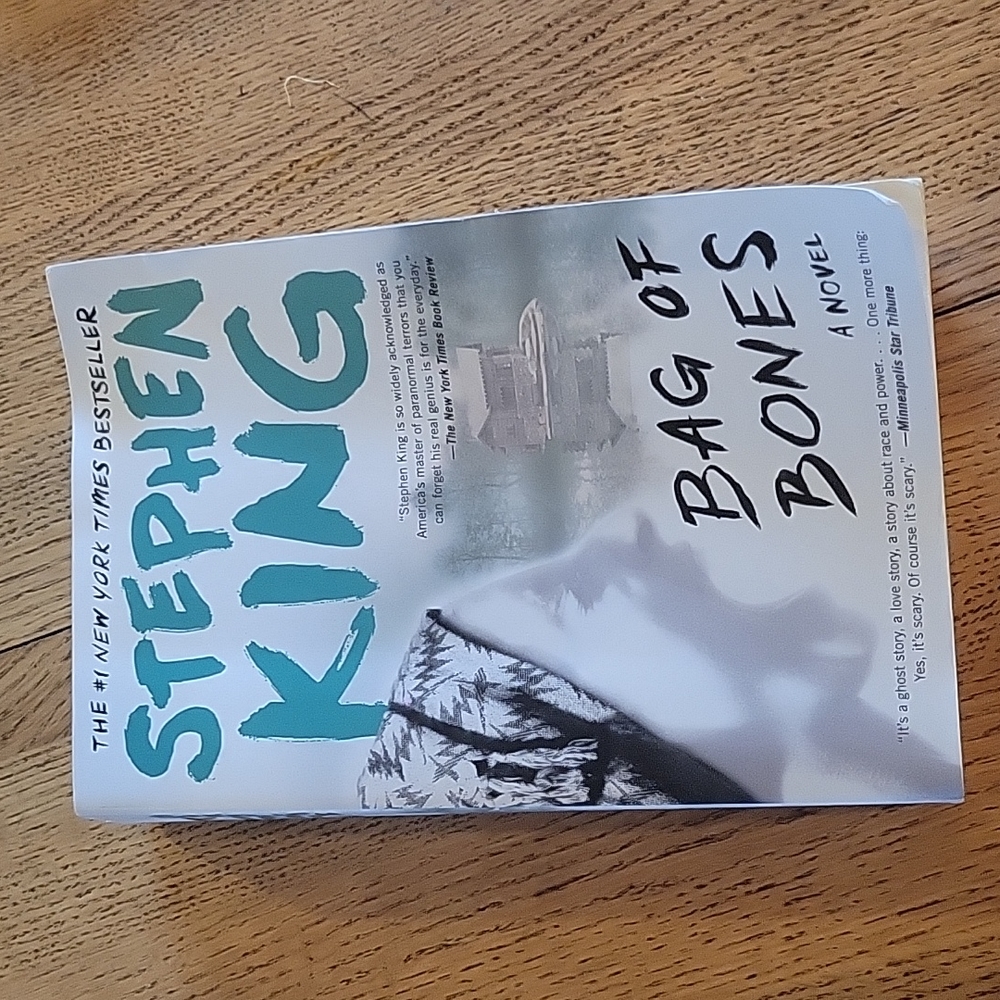 3/$5 Bag Of Bones by Stephen King